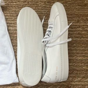 Men’s brand new common projects size 43 white